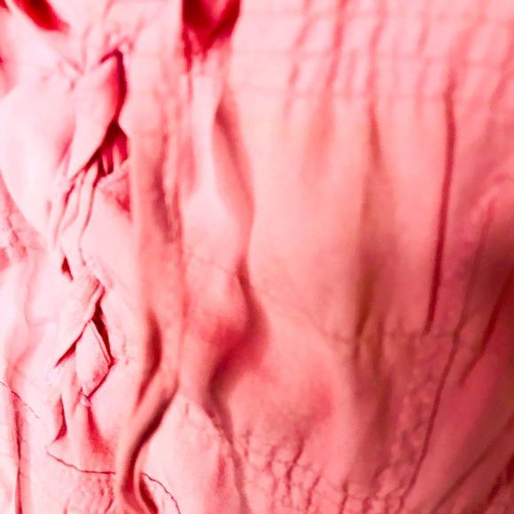 Pink blouse - Picture 3 of 4